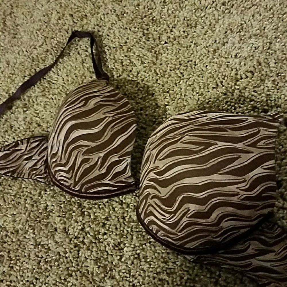 Push-Up Bra